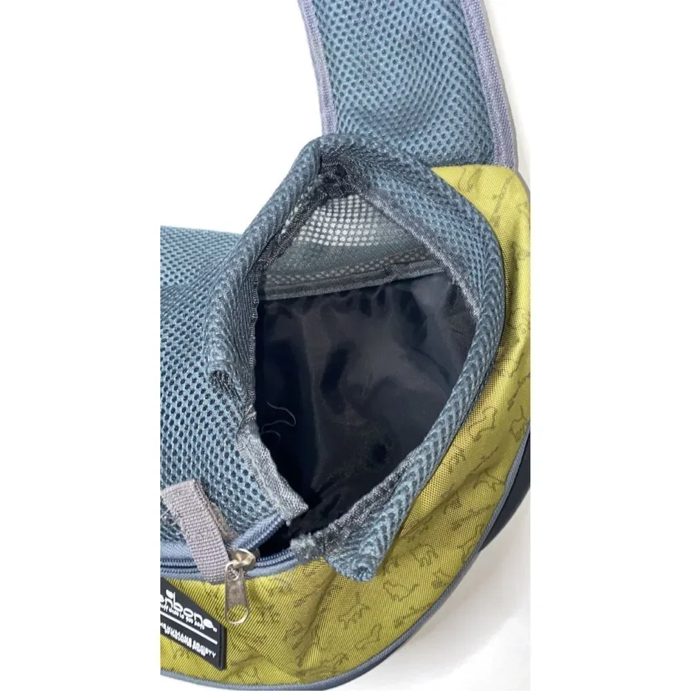 Greenbone‎ Dog bookbag / dog carrier